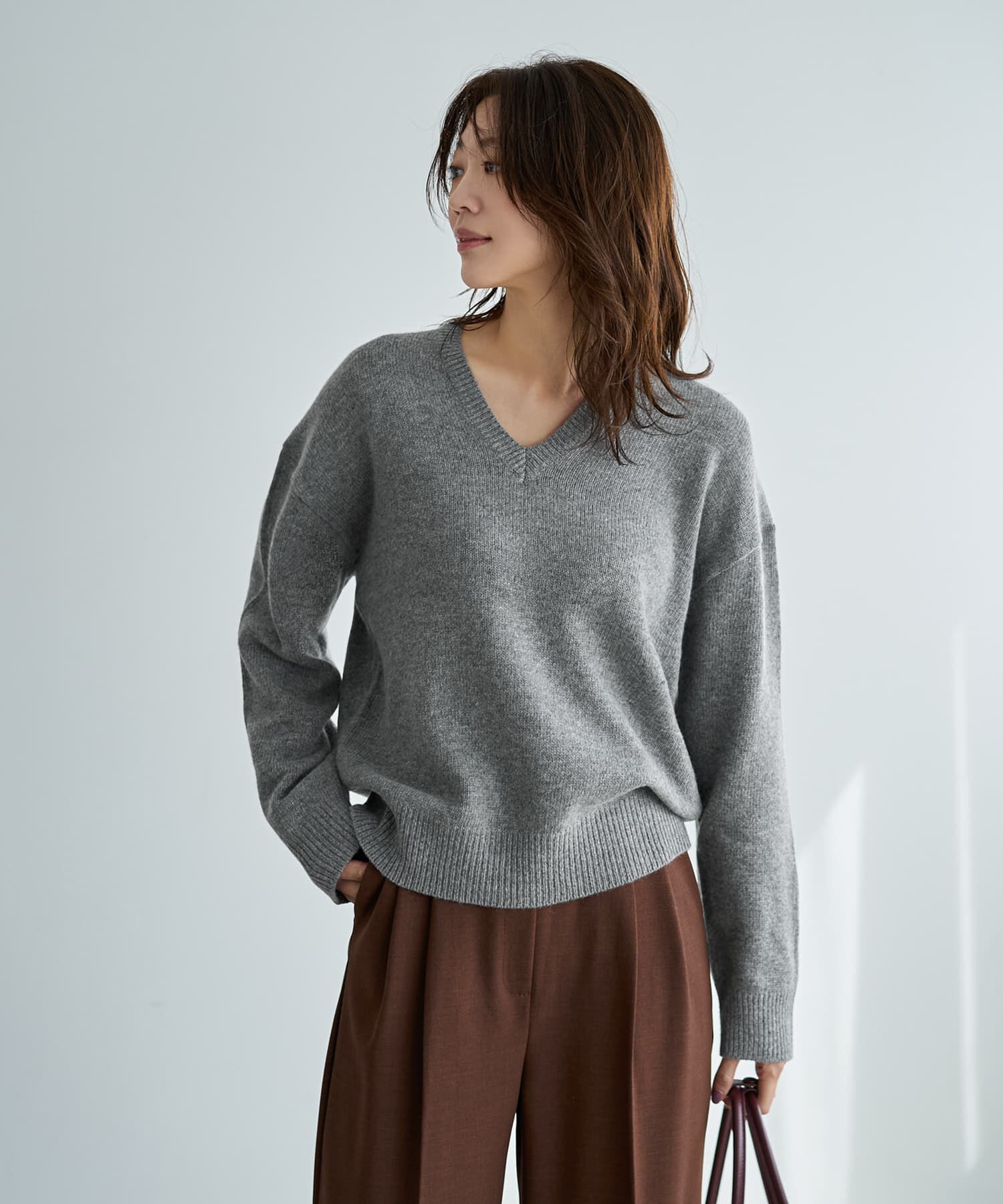 STYLE DELI「着やすいVネックニットトップス」|ニット・セーター|
