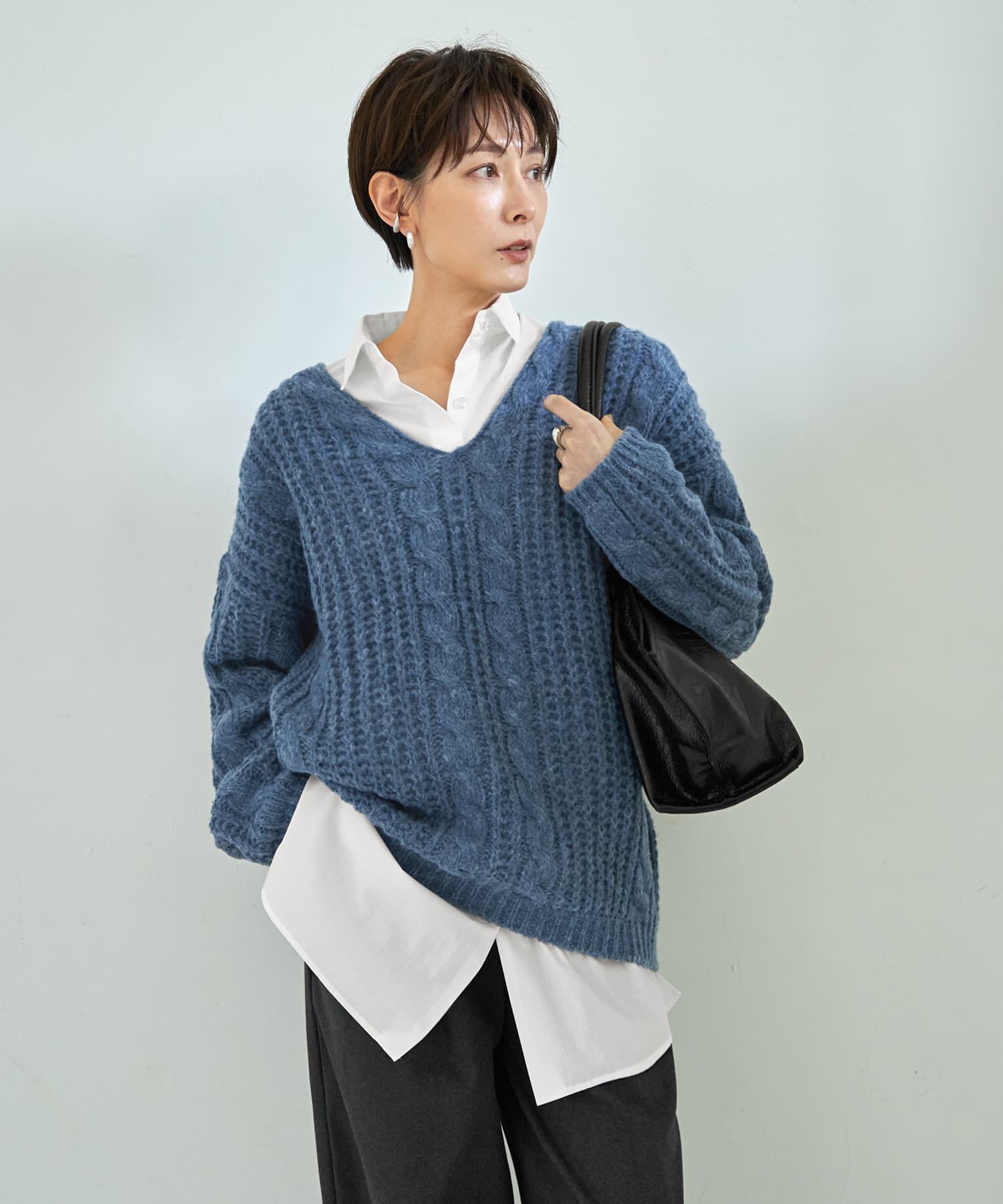STYLE DELI「ざっくりケーブル編みVネックニット」|ニット・セーター|ブルー