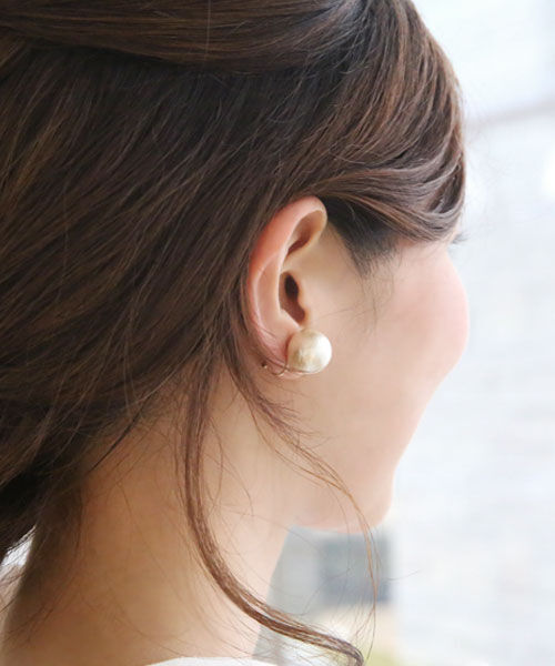 colleca la「【14mm】大粒コットンパールピアス・イヤリング」|ピアス|イヤリング