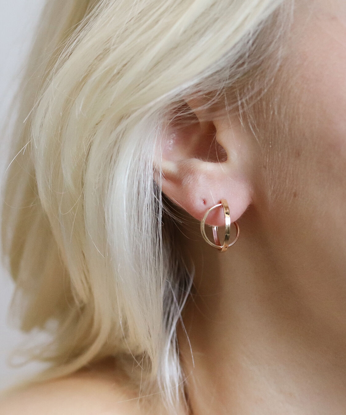  「ゴールド ダブル スナップ フープ ピアス | K10YG」|ピアス|