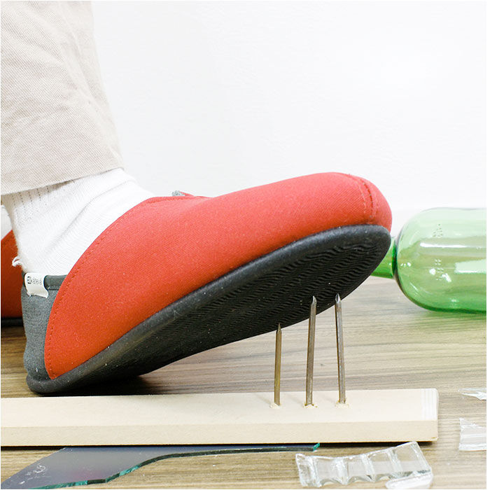 BACKYARD FAMILY「防災スリッパ 踏み抜き防止 通販 防災ルームシューズ スリッパ 防災 携帯スリッパ 折らない」|ルームシューズ|