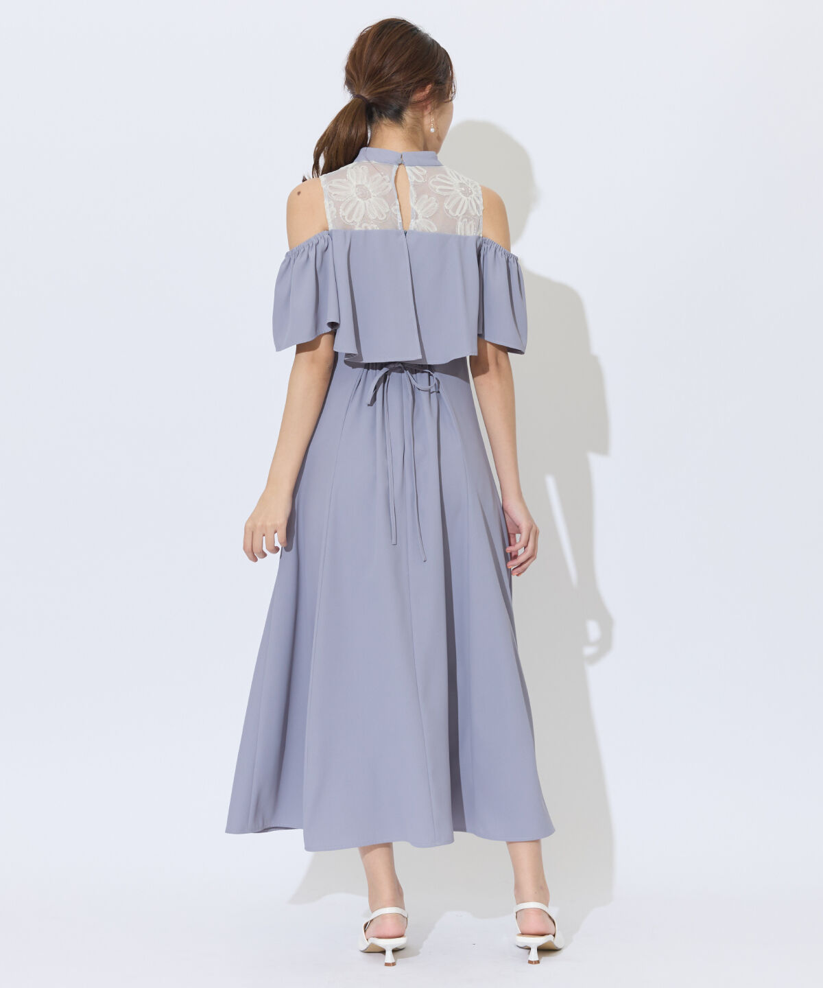 アンドクチュール「2WAYフラワーレースケープドレス」|ドレス|