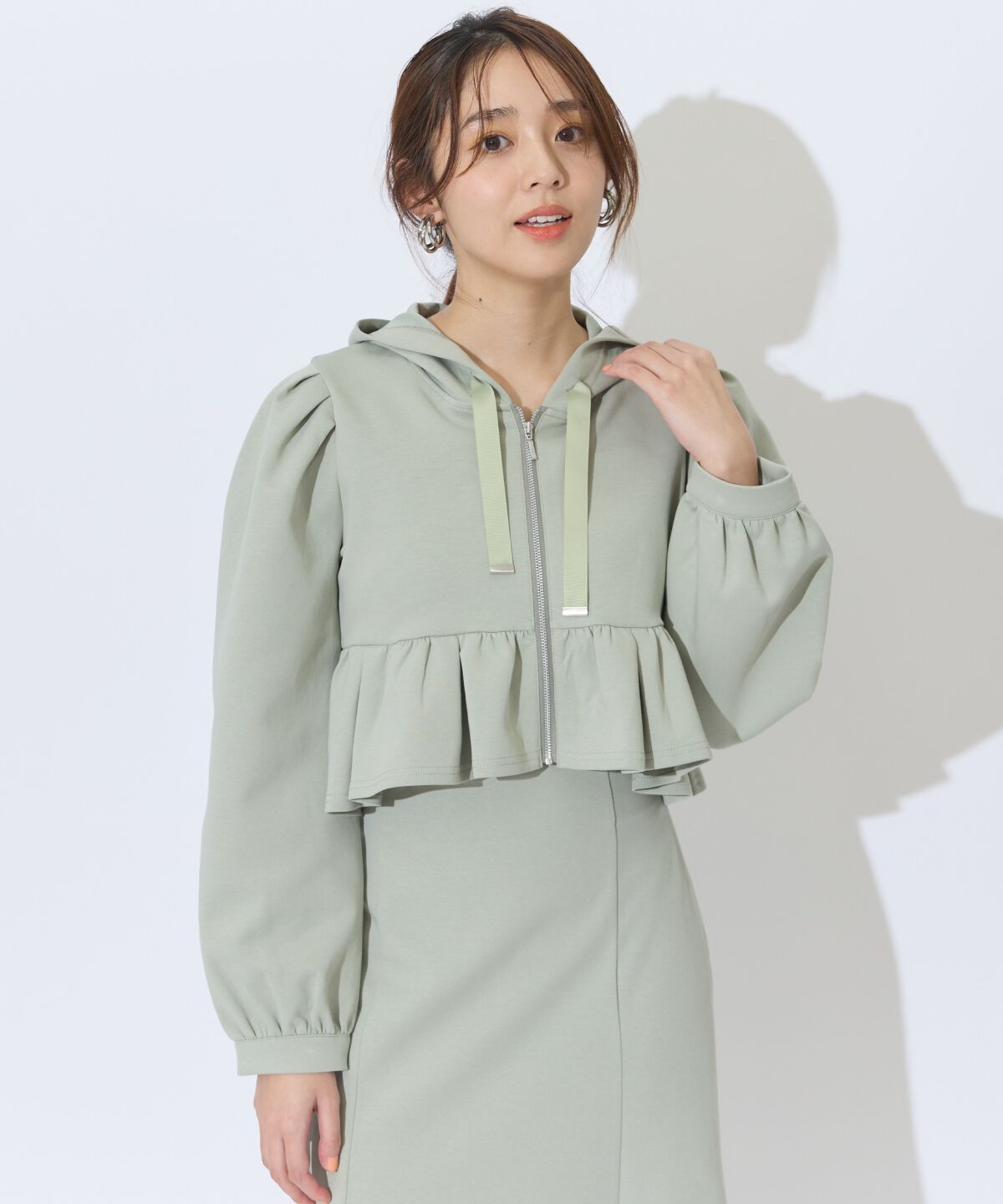 アンドクチュール「ペプラムパーカーセットアップ」|ワンピース|