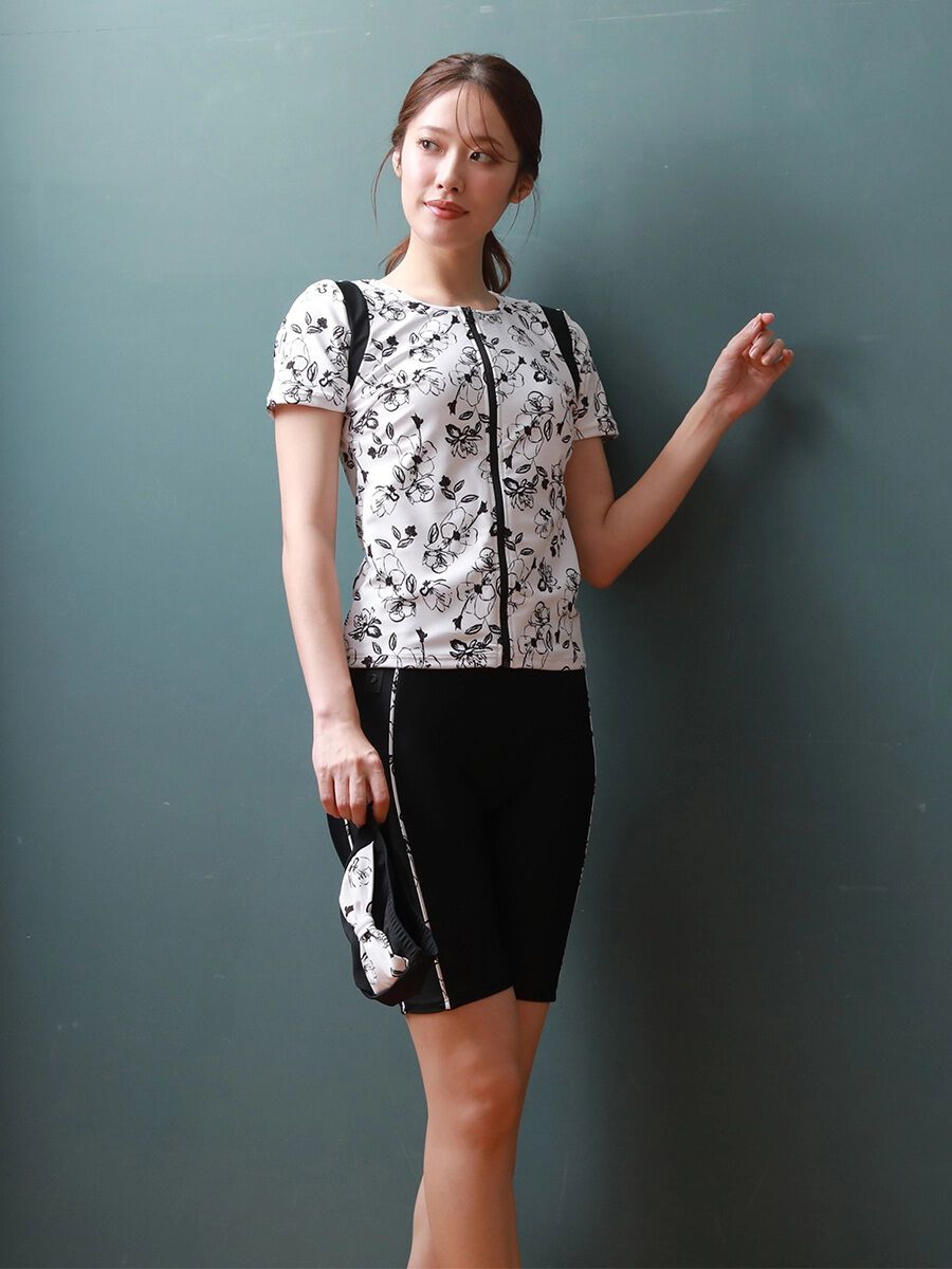 ALBOVE「モノクロ線画フラワー半袖フィットネス水着」|ビキニ|