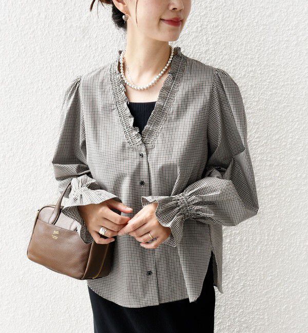 SHIPS for women「【WEB限定】〈手洗い可能〉 シャーリング Vネック 長袖 ブラウス」|シャツ・ブラウス|