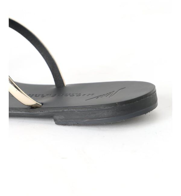 SLOBE IENA「NICOLAS LAINAS/ニコラスライナス メタルフラットサンダル」|サンダル|