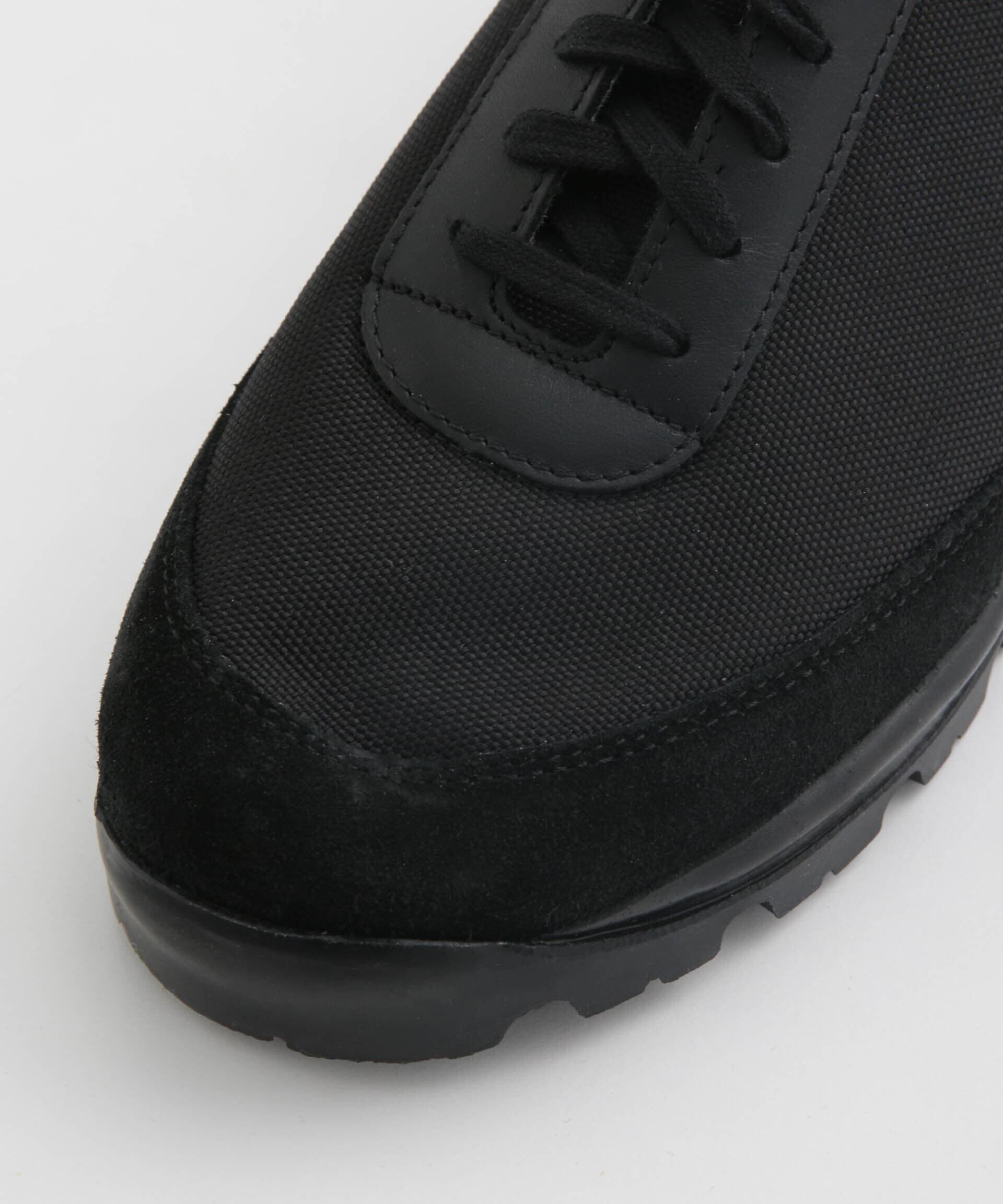 nano･universe「REPRODUCTION OF FOUND/CANADIAN MILITARY TRAINER」|スニーカー|