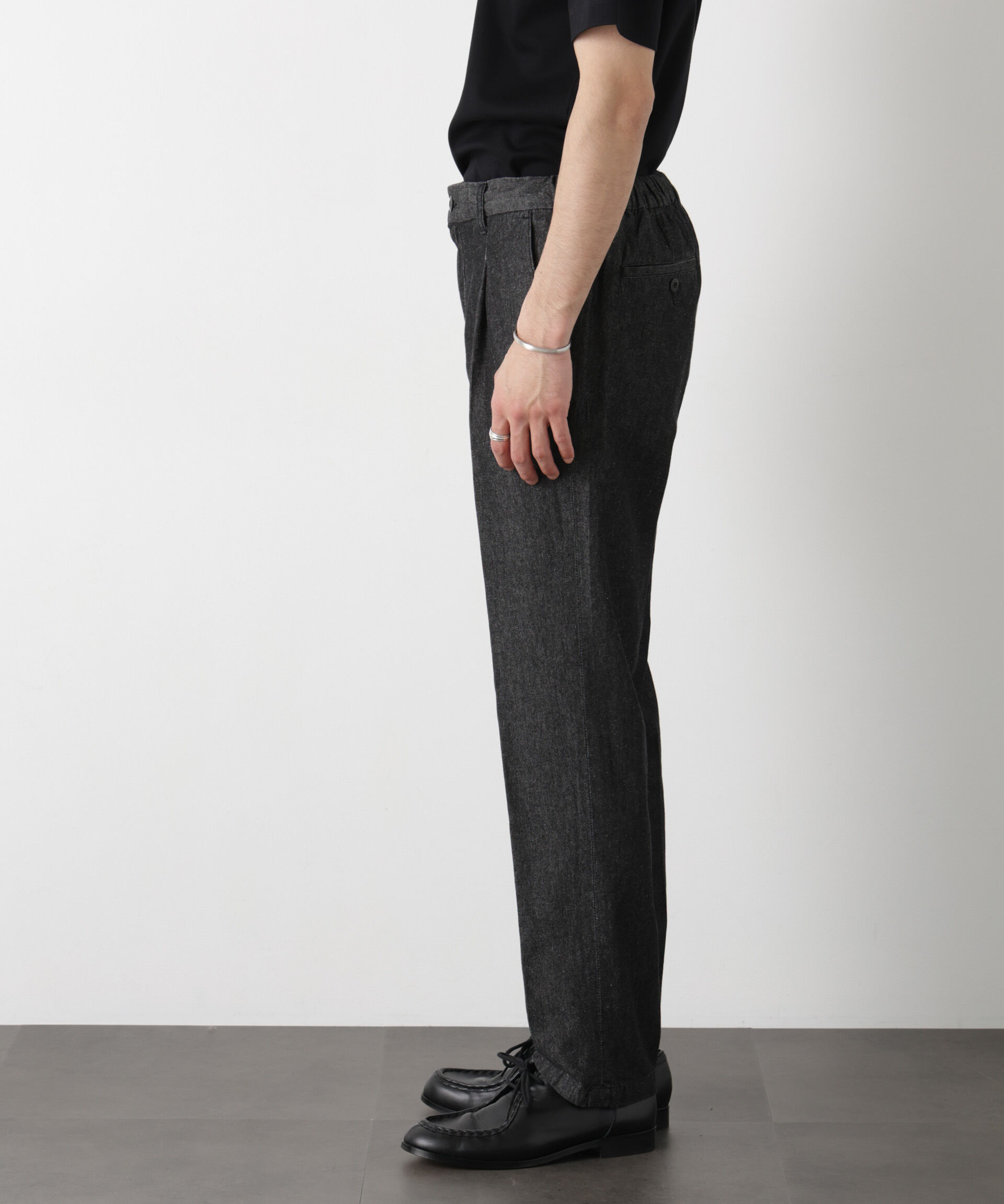 nano･universe「デニムスラックス」|チノ|