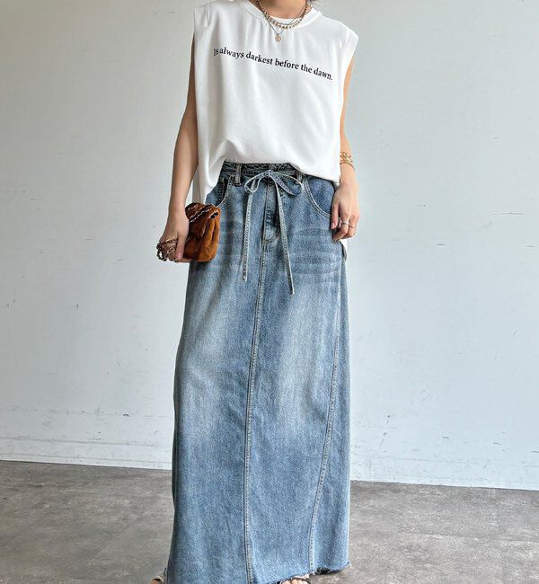  「【WEB限定】ロゴプリントノースリーブトップス」|Tシャツ・カットソー|