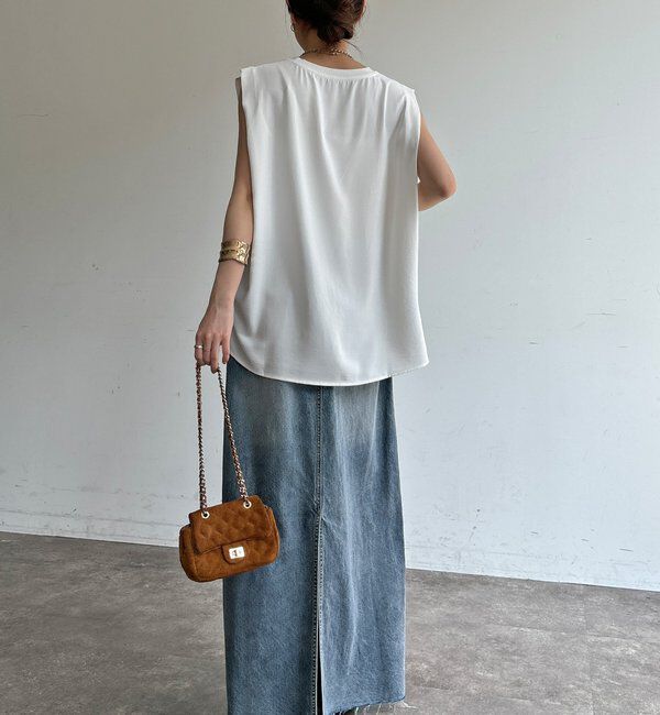  「【WEB限定】ロゴプリントノースリーブトップス」|Tシャツ・カットソー|