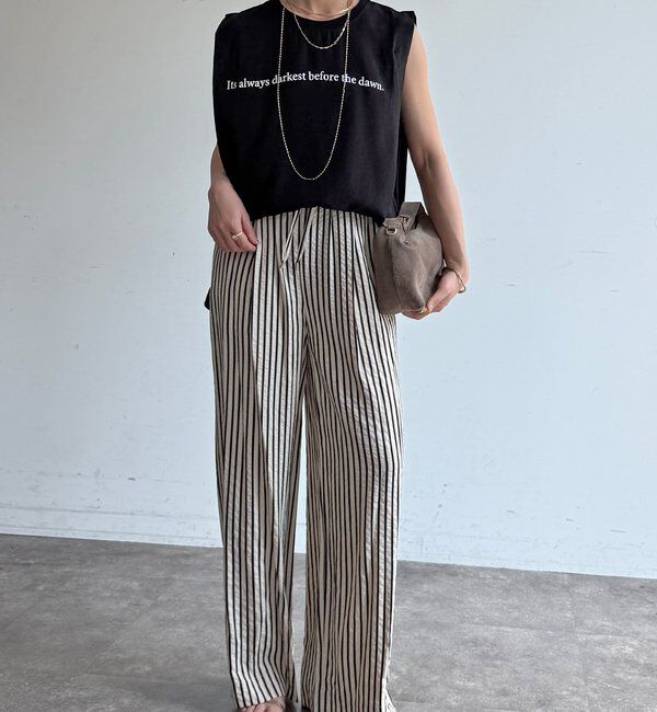  「【WEB限定】ロゴプリントノースリーブトップス」|Tシャツ・カットソー|