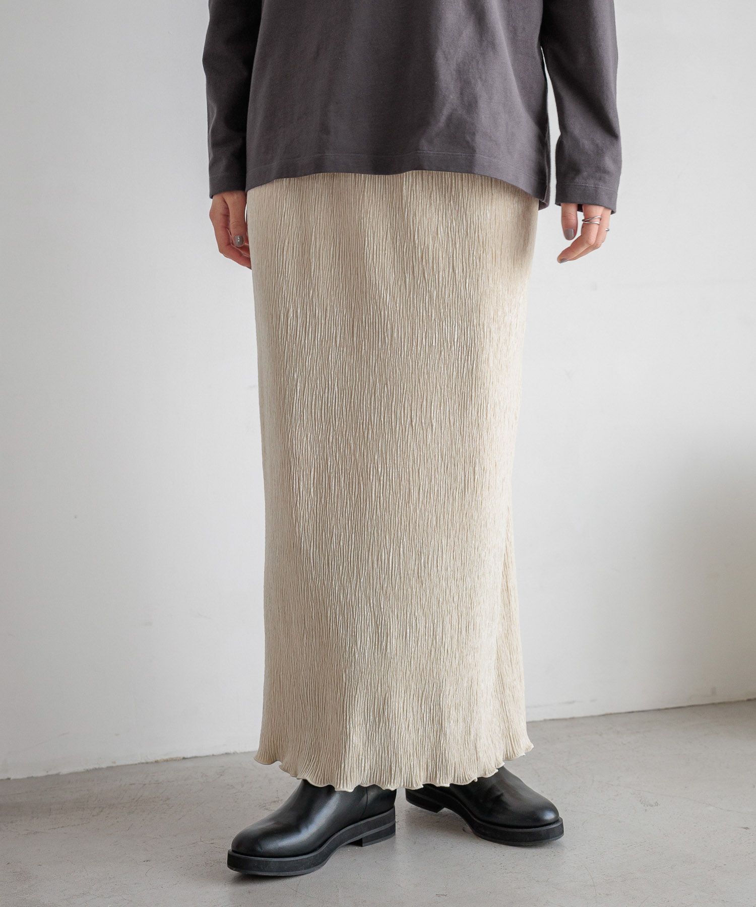 LOWRYS FARM「シャイニーベロアタイトスカート」|スカート|NTL