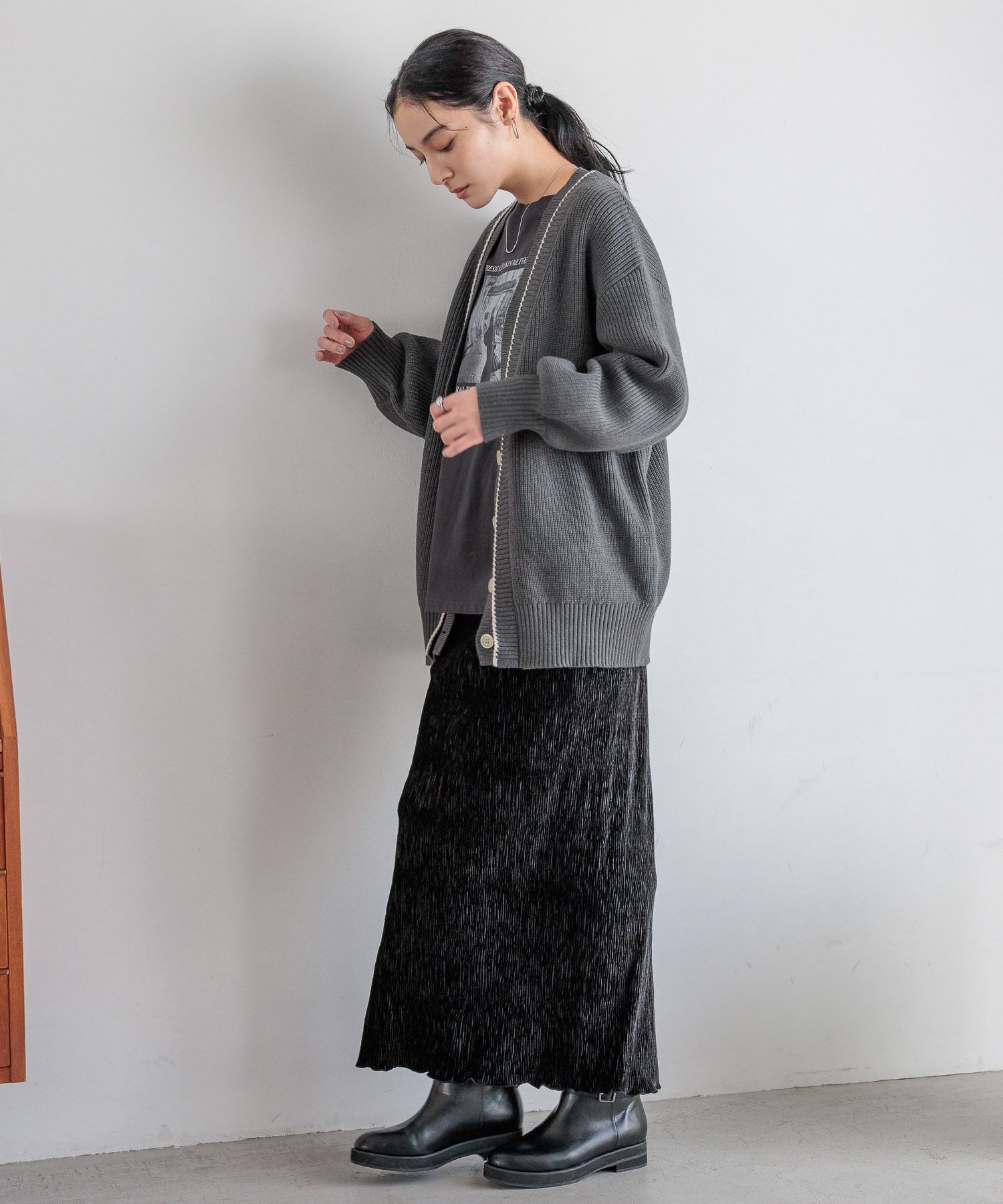 LOWRYS FARM「シャイニーベロアタイトスカート」|スカート|