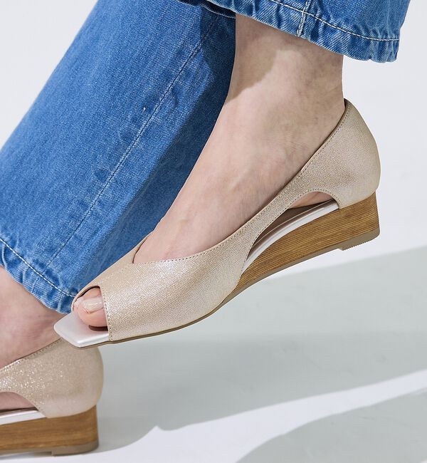 AU BANNISTER「【オープントゥ】バタフライカットウェッジソールパンプス【予約】」|パンプス|