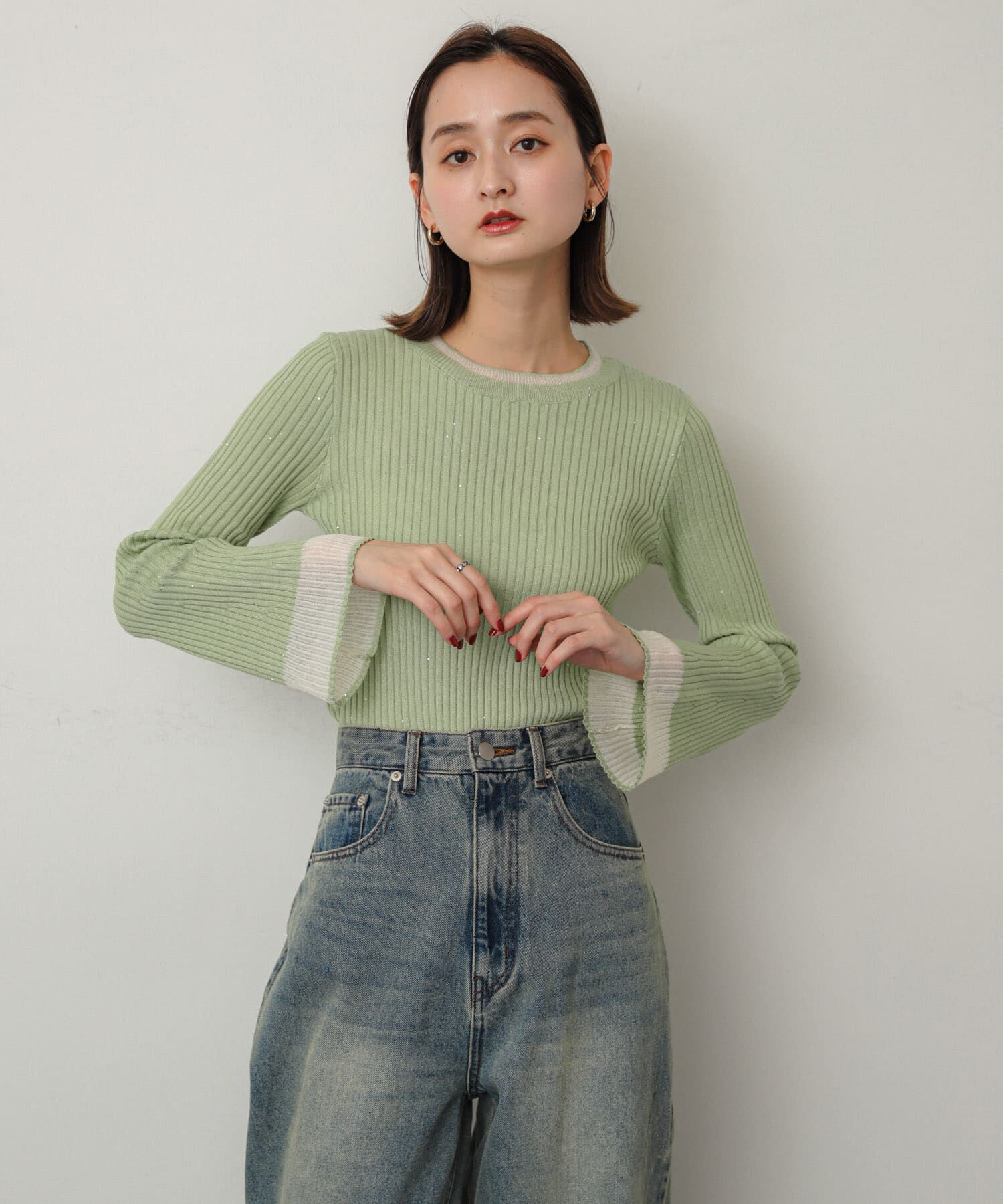 SENSE OF PLACE by URBAN RESEARCH「『洗濯可』スパンコールバイカラーコンパクトセーター」|ニット・セーター|