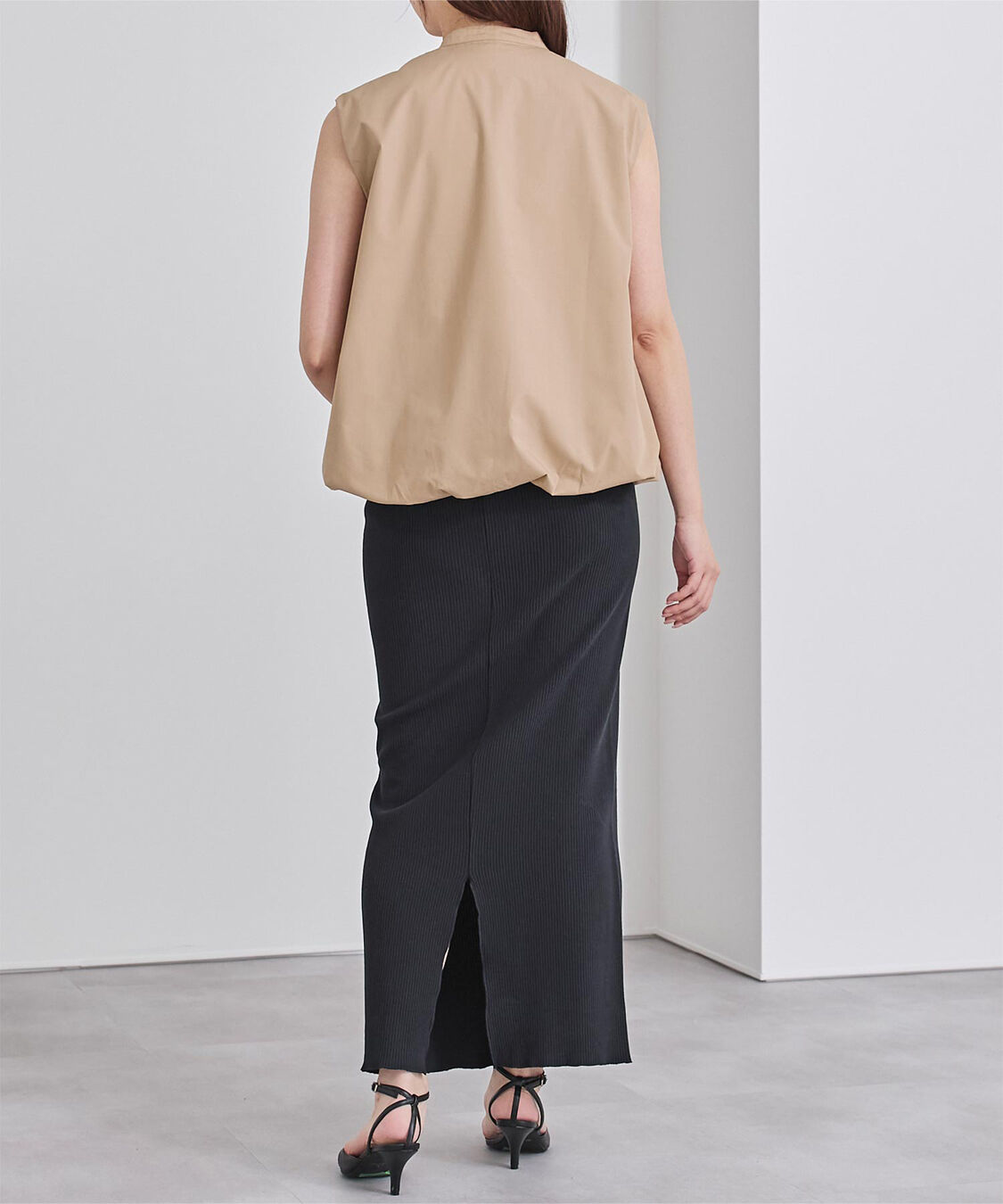 ur's「ゴールド釦フレンチスリーブバルーントップス」|シャツ・ブラウス|