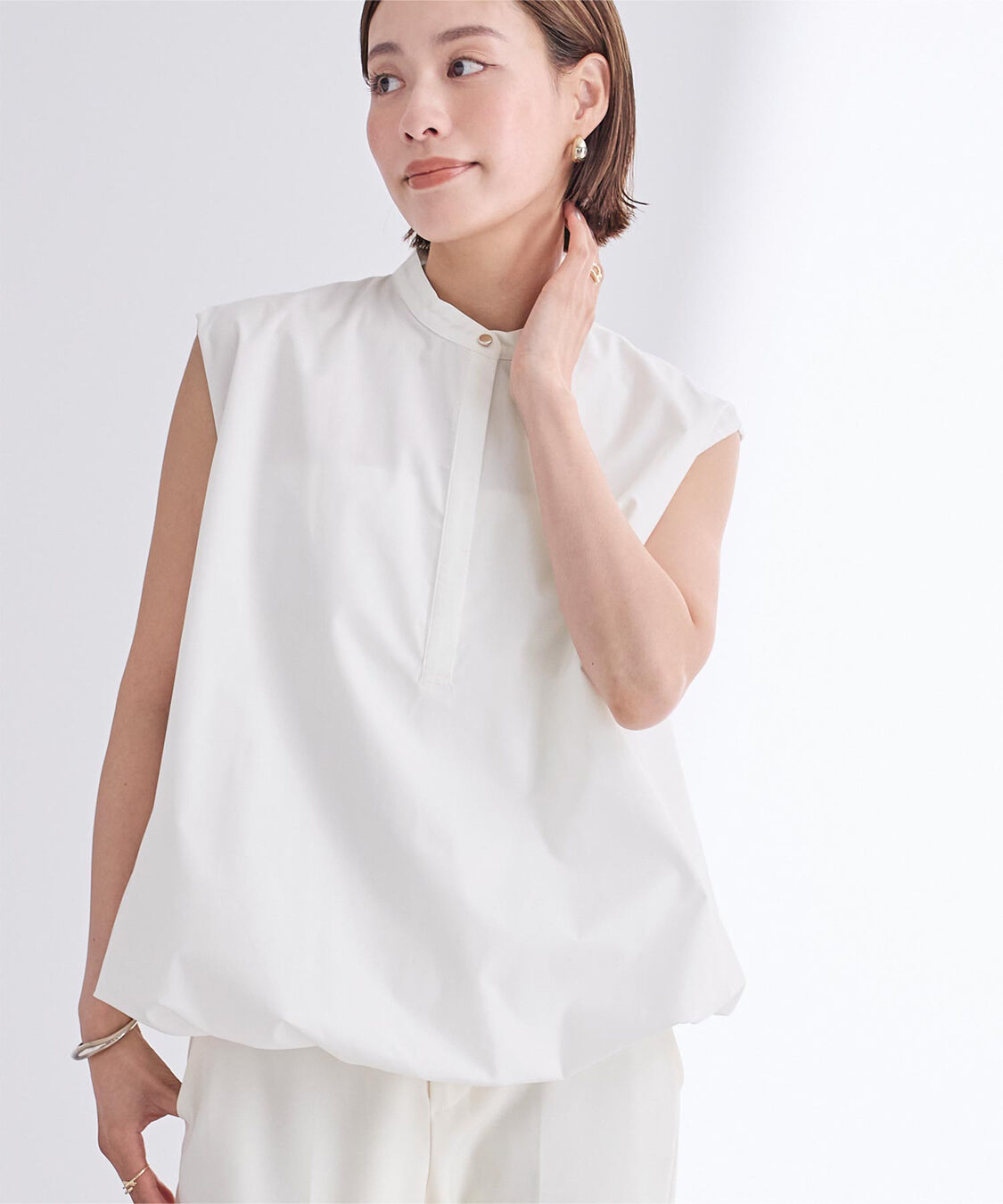 ur's「ゴールド釦フレンチスリーブバルーントップス」|シャツ・ブラウス|