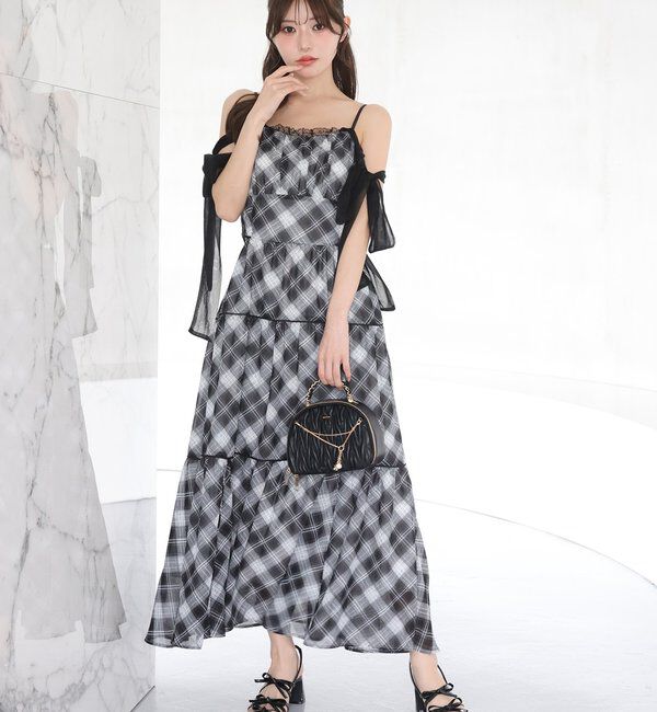  「【SMサイズ展開あり】サイドカットロングワンピース」|ワンピース|