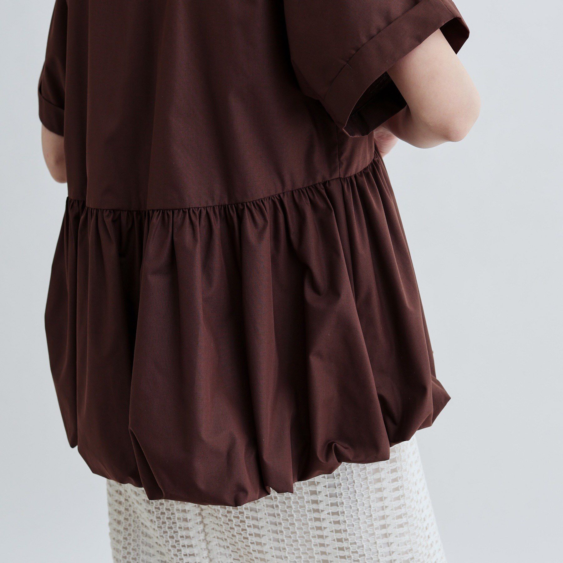 GALLEST「バルーンペプラムハーフ袖ブラウス」|シャツ・ブラウス|
