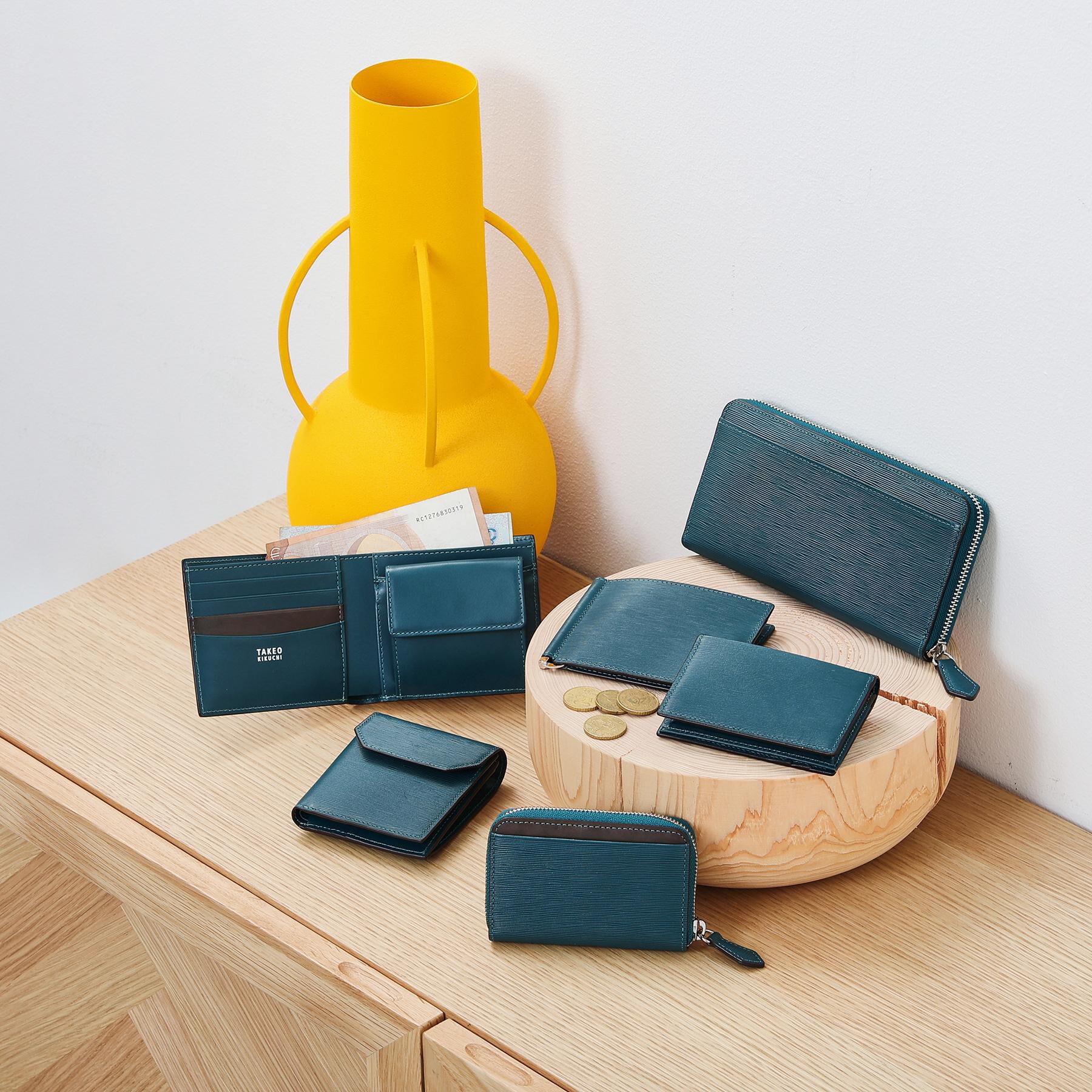 TAKEO KIKUCHI「【NEW レザーリップルシリーズ】マネークリップ付 サプレス ウォレット」|財布|
