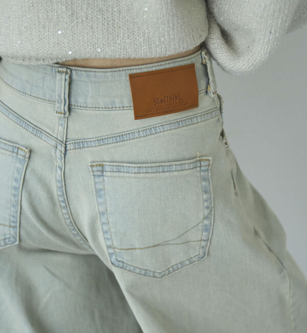 Doux archives「ＨＡＮＡ　ＴＵＣＫ　ＣＵＲＶＥ　ＴＡＰＥＲＥＤ」|チノ|