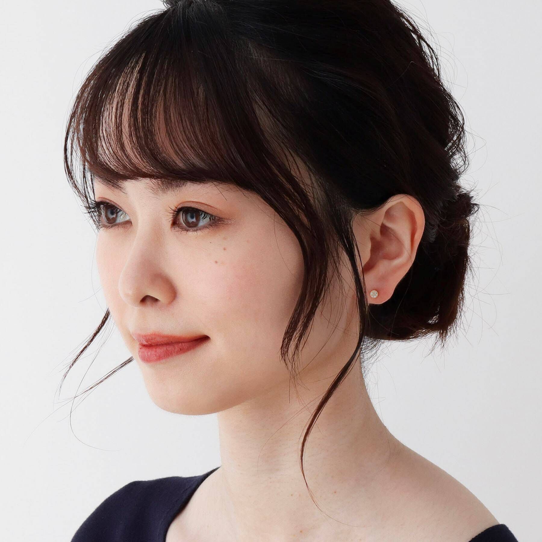 COCOSHNIK「K18ダイヤモンド ランダムパヴェ ラウンド スタッドピアス」|ピアス|