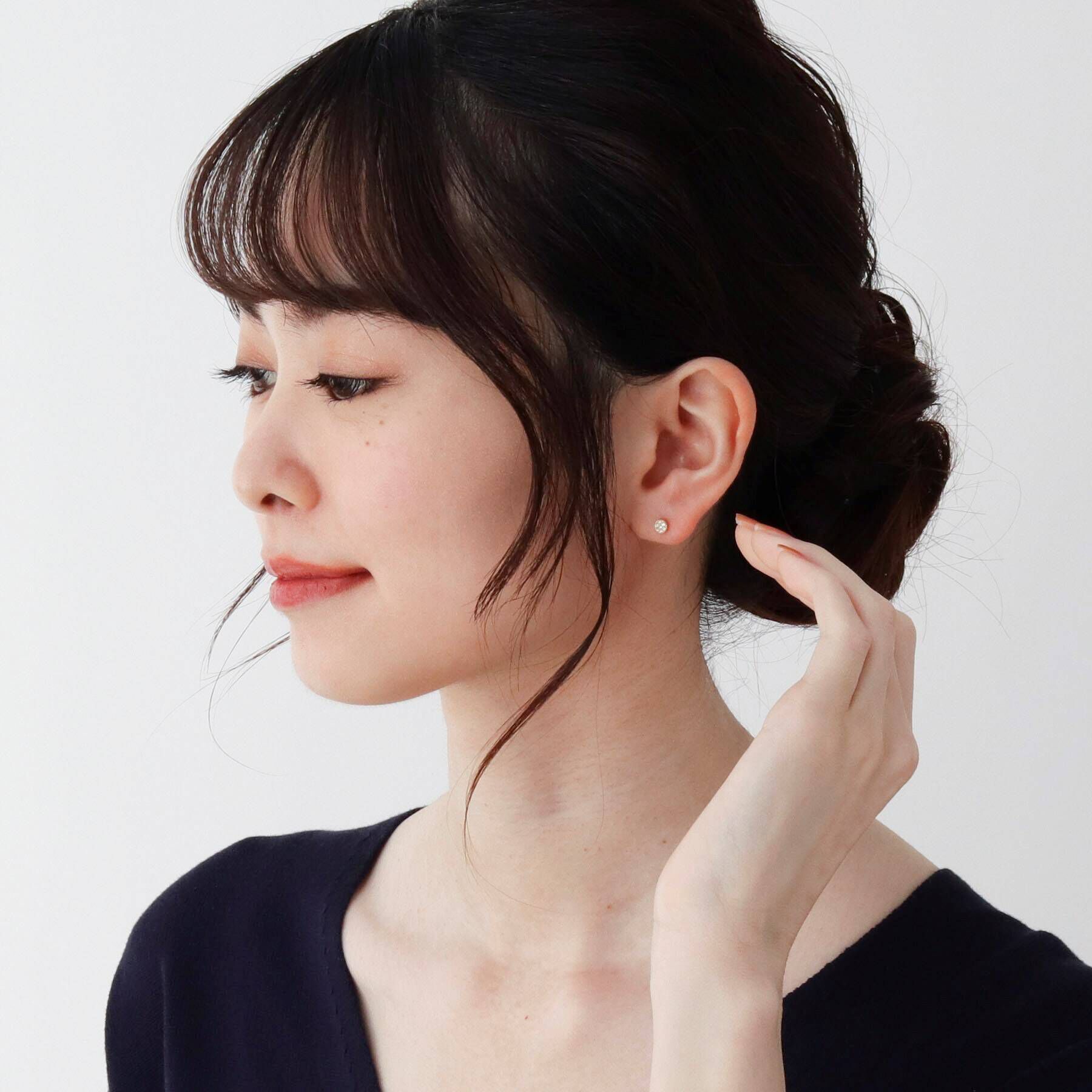 COCOSHNIK「K18ダイヤモンド ランダムパヴェ ラウンド スタッドピアス」|ピアス|