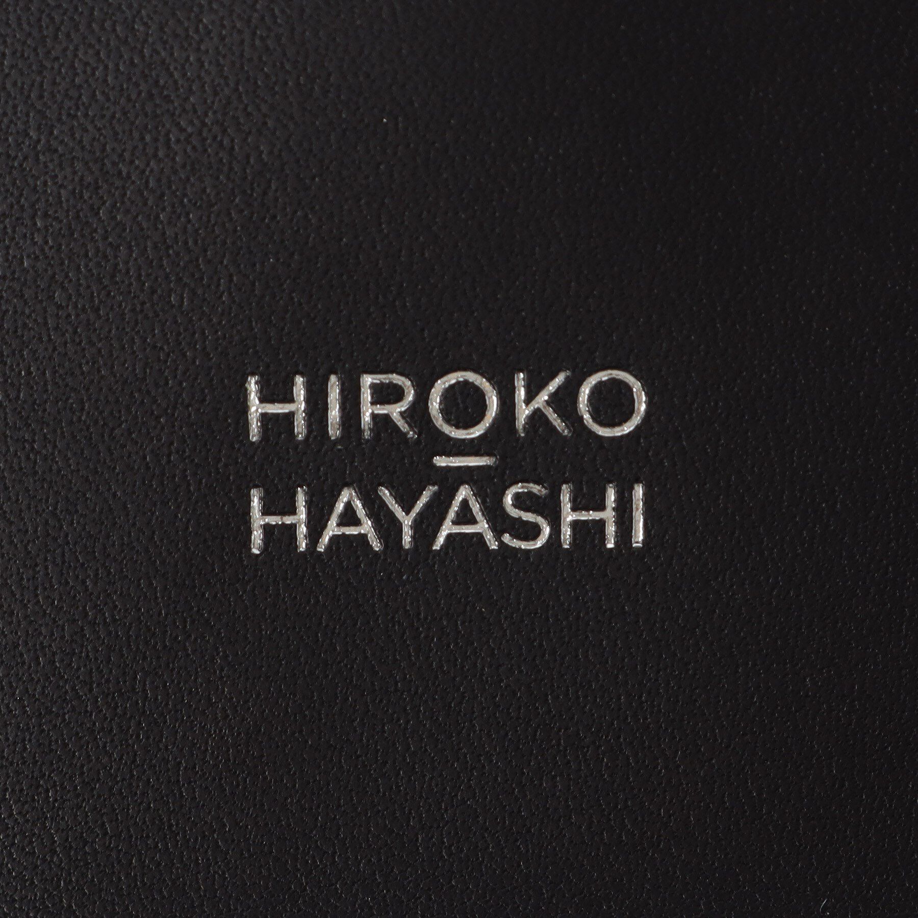 HIROKO HAYASHI「LEO NECESSARIO（レオ ネチェサリオ）持ち手付き財布」|財布|