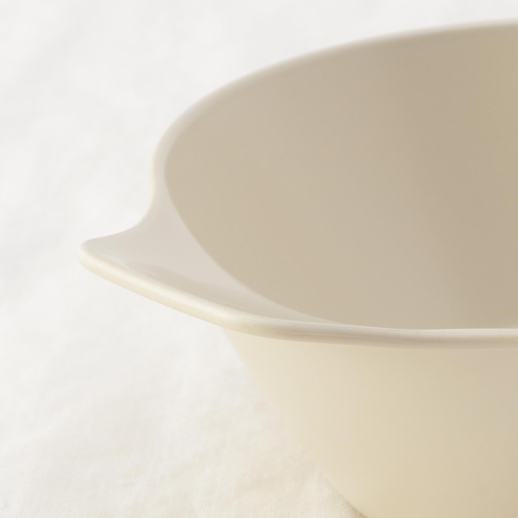 212 KITCHEN STORE「持ちやすいとんすい ベージュ」|食器・キッチングッズ|