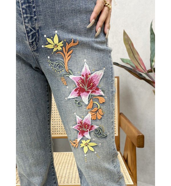 EVRIS「Embroideryフレアデニムパンツ」|デニム|