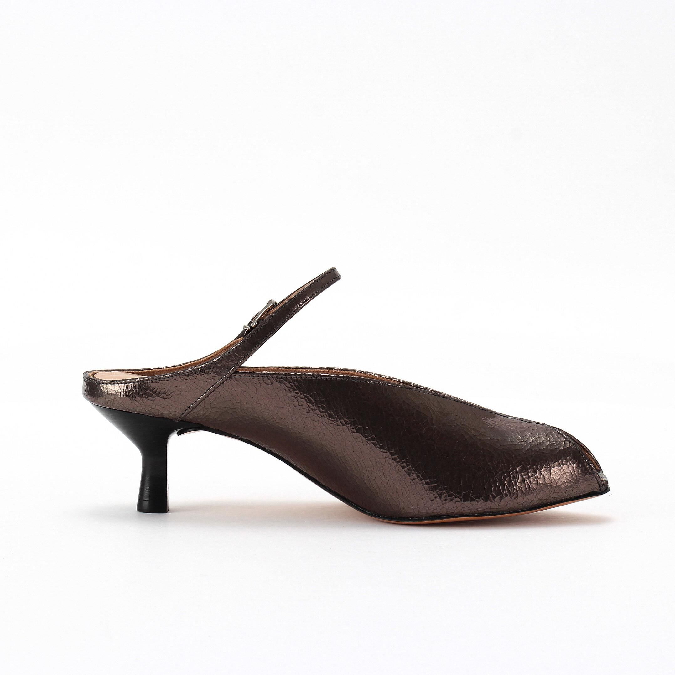  「【本革】【The Addict】Vカットピープトウミュール」|パンプス|