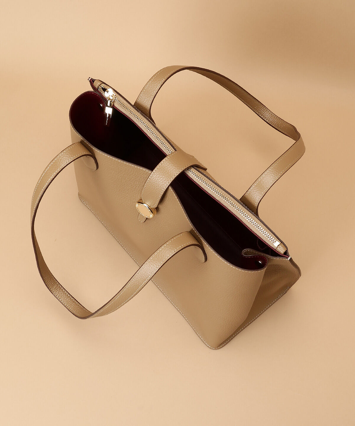 Samantha Thavasa「サークルモチーフスクエアレザートートバッグ 大サイズ」|トートバッグ|