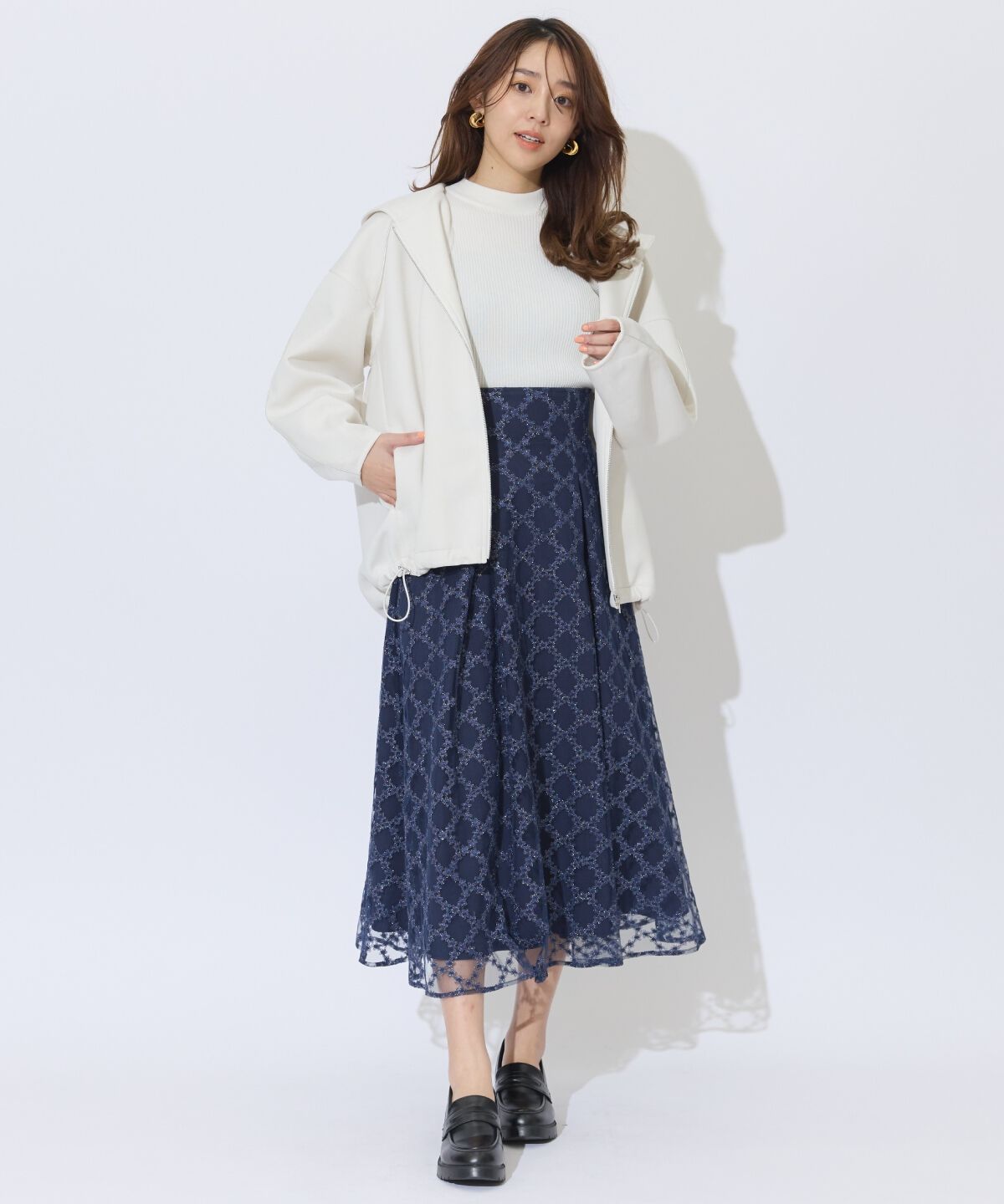 アンドクチュール「ダンボールポンチフーディーブルゾン」|ブルゾン・スタジャン|