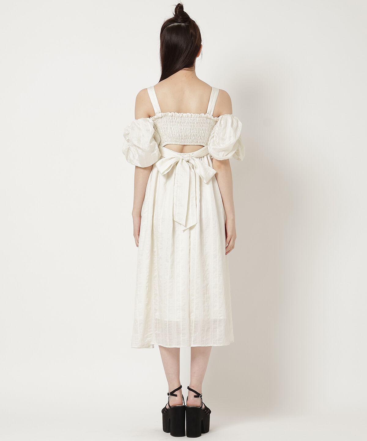 REDYAZEL「シャーリングフレアワンピース」|ワンピース|