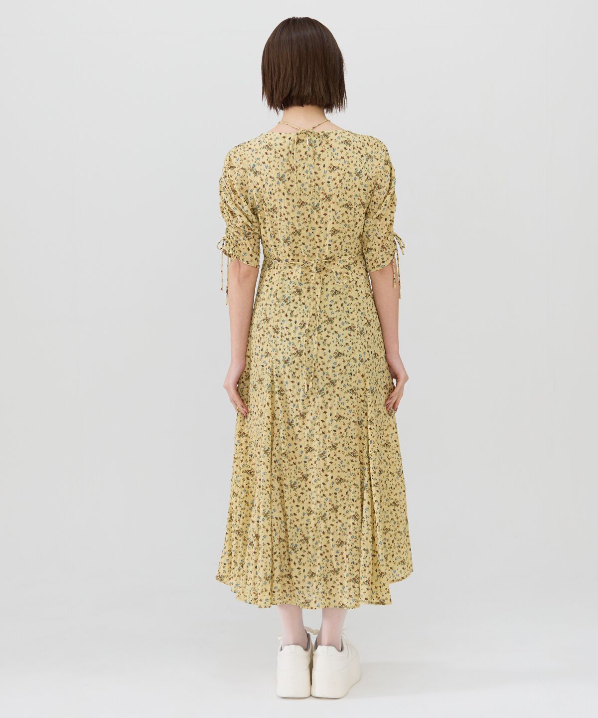 REDYAZEL「フラワープリントシャーリングワンピース」|ワンピース|