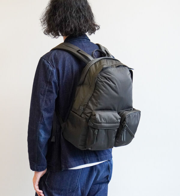 UNTRACK「UNTRACK CITY/DS リュックサック デイパックM 60215」|リュック|