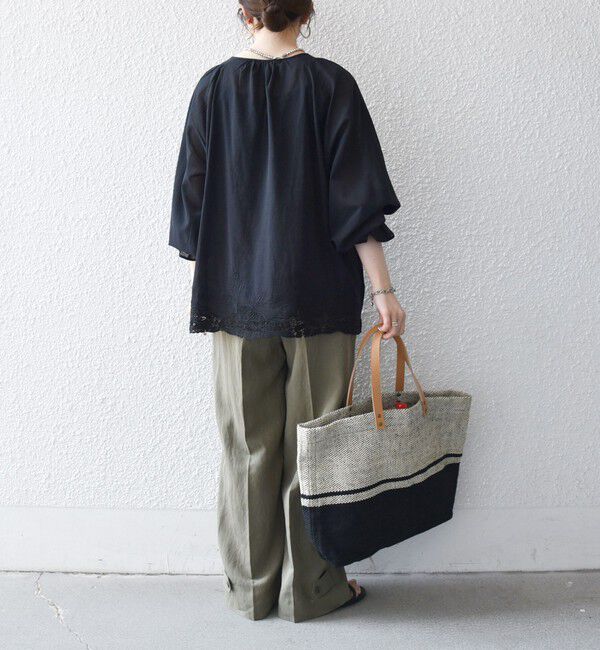 SHIPS any「《予約》SHIPS any:〈手洗い可能〉コットン レース ヘム キーネック ギャザー ブラウス」|シャツ・ブラウス|