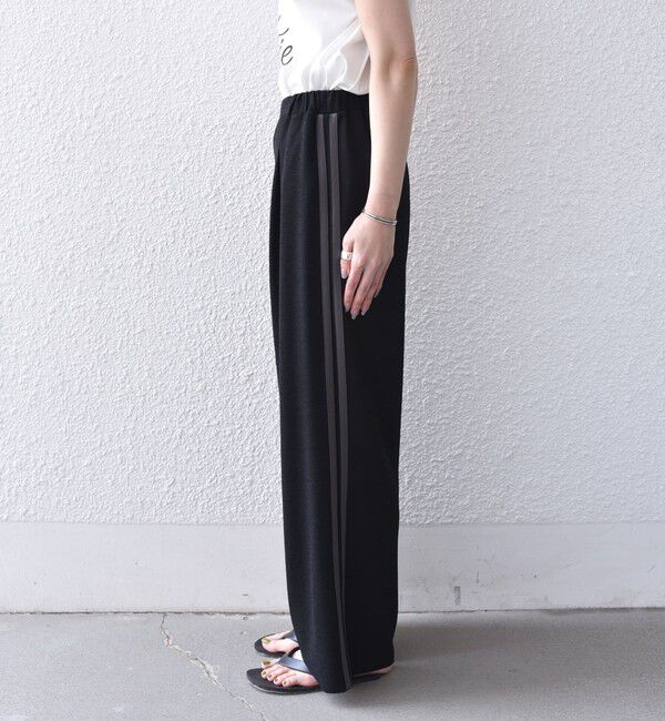 SHIPS Colors 「《予約》SHIPS Colors:〈手洗い可能〉ソフト 梨地 サイドライン パンツ◆」|その他|