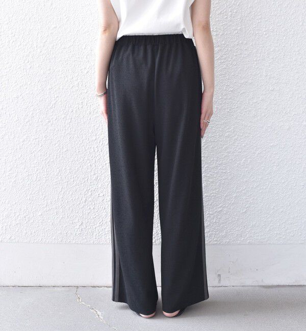 SHIPS Colors 「《予約》SHIPS Colors:〈手洗い可能〉ソフト 梨地 サイドライン パンツ◆」|その他|