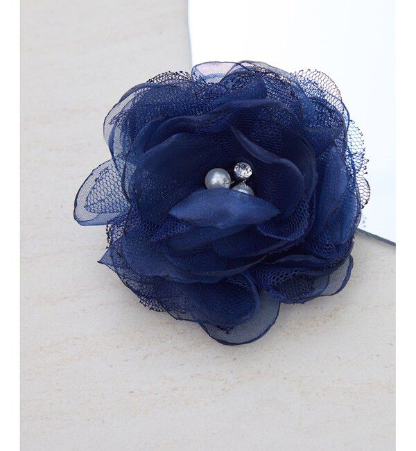 ROPE PICNIC PASSAGE「オーガンジー&times;チュールフラワーコサージュ」|ブローチ・コサージュ|ネイビー(40)
