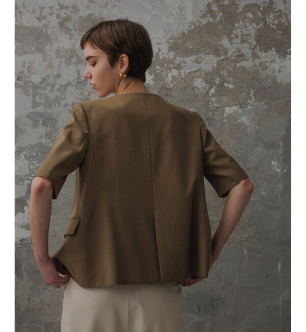 ADAM ET ROPE'「【EMOELLE】スリットネックハーフスリーブジャケット」|ノーカラージャケット|