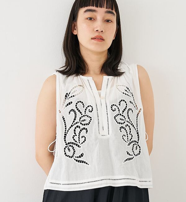 collex「カットワーク刺繍サイドリボンベスト【予約】」|ベスト・ジレ|