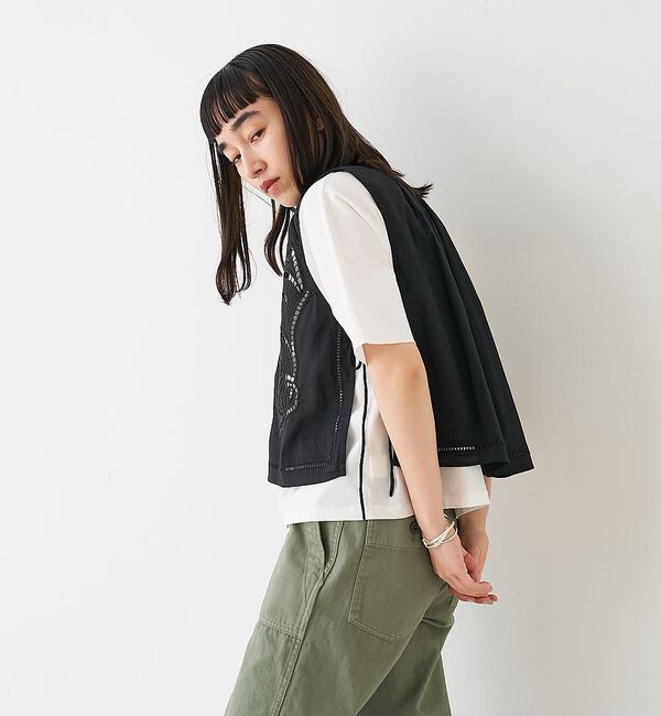 collex「カットワーク刺繍サイドリボンベスト【予約】」|ベスト・ジレ|
