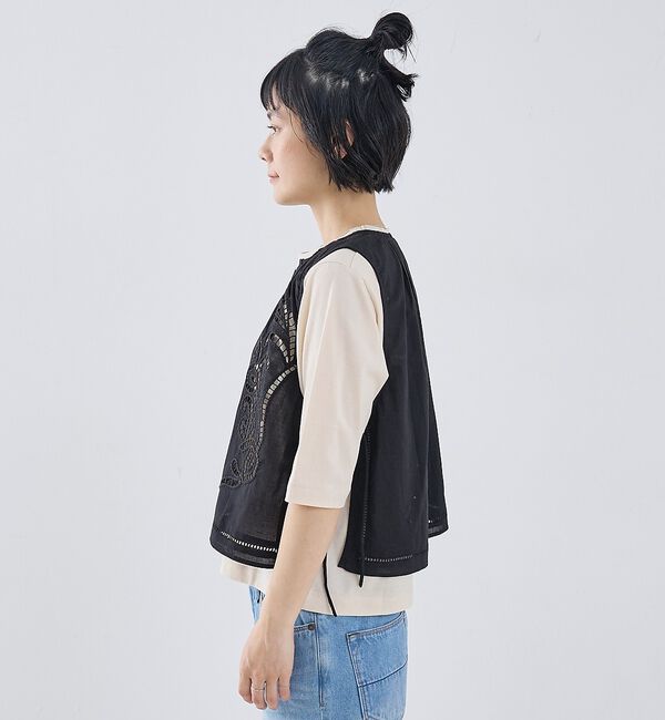 collex「カットワーク刺繍サイドリボンベスト【予約】」|ベスト・ジレ|