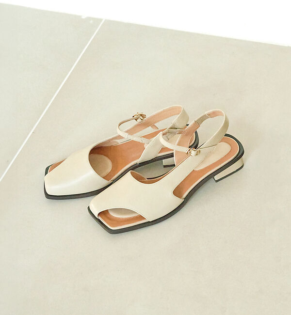 AU BANNISTER「サムハイドストラップサンダル」|サンダル|アイボリー