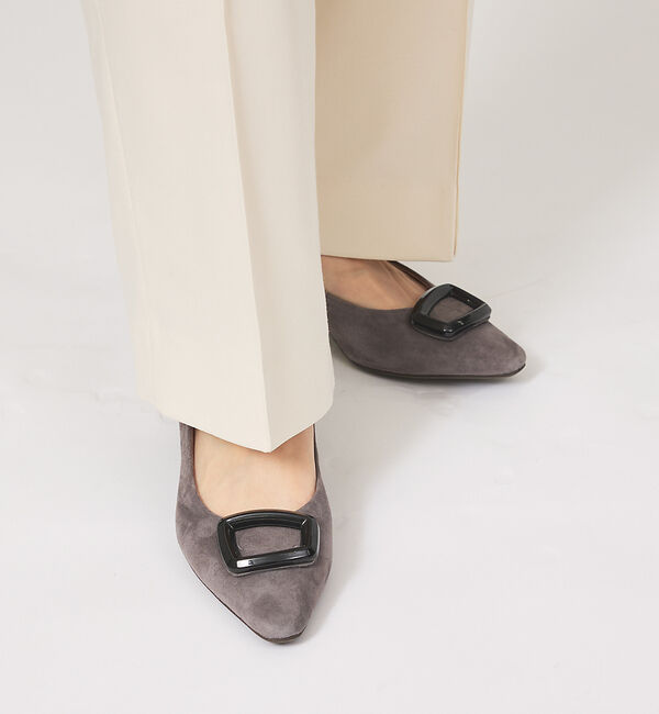 AU BANNISTER「オーナメント ミドルヒールパンプス」|パンプス|