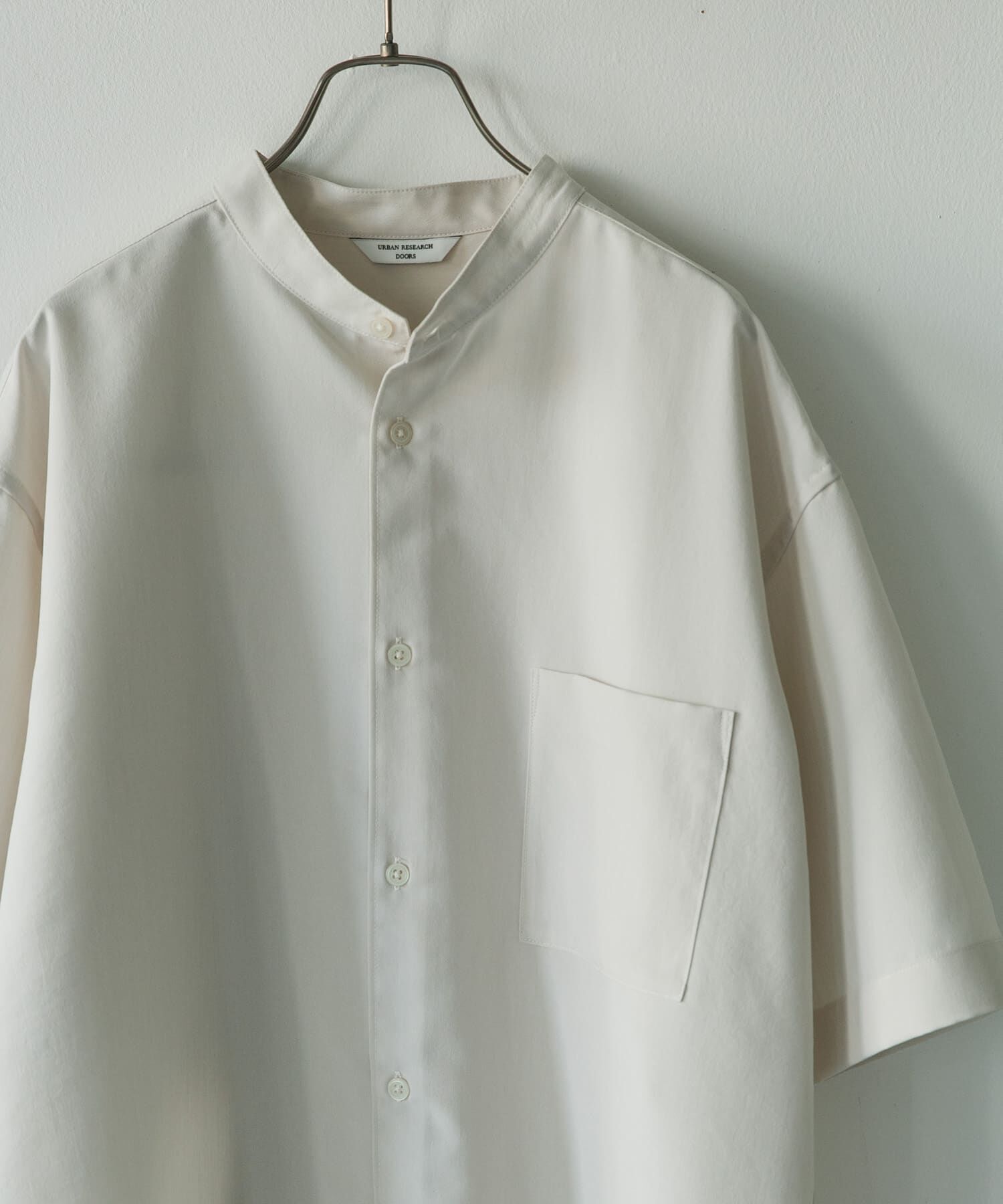 URBAN RESEARCH DOORS「『XLｻｲｽﾞ/WEB限定』『吸水速乾』ｾｵｱﾙﾌｧﾊﾞﾝﾄﾞｶﾗｰｼｮｰ 」|シャツ・ブラウス|オフホワイト