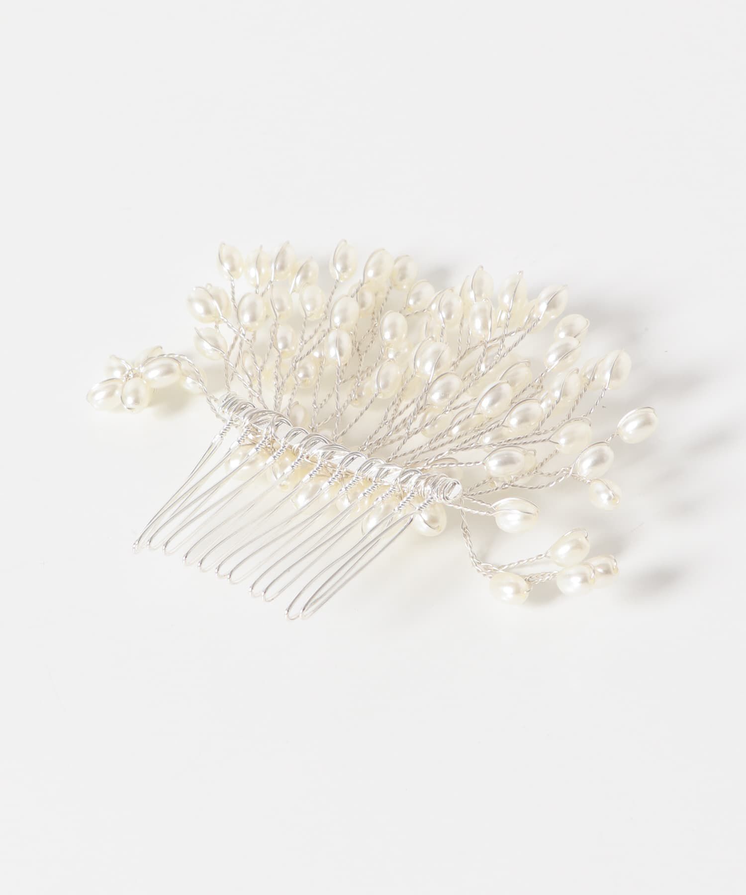 SMELLY「『WEB/一部店舗限定』パールフラワーボリュームドレスコームピン」|その他|