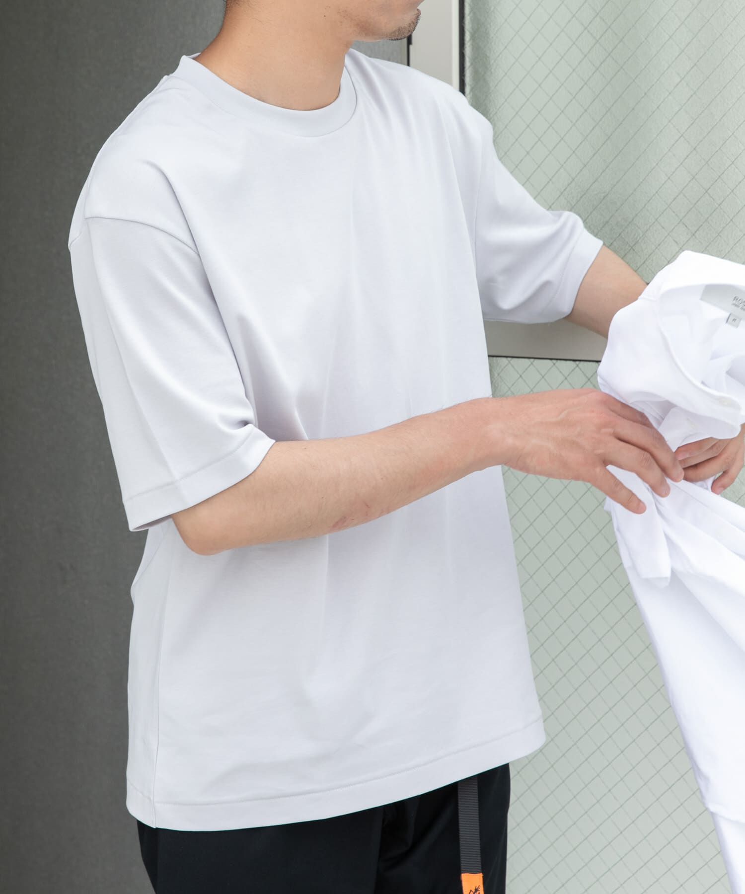 URBAN RESEARCH ROSSO「『XLサイズあり』『UR TECH』防汚加工 リラックスクルーネックTシャツ」|Tシャツ・カットソー|