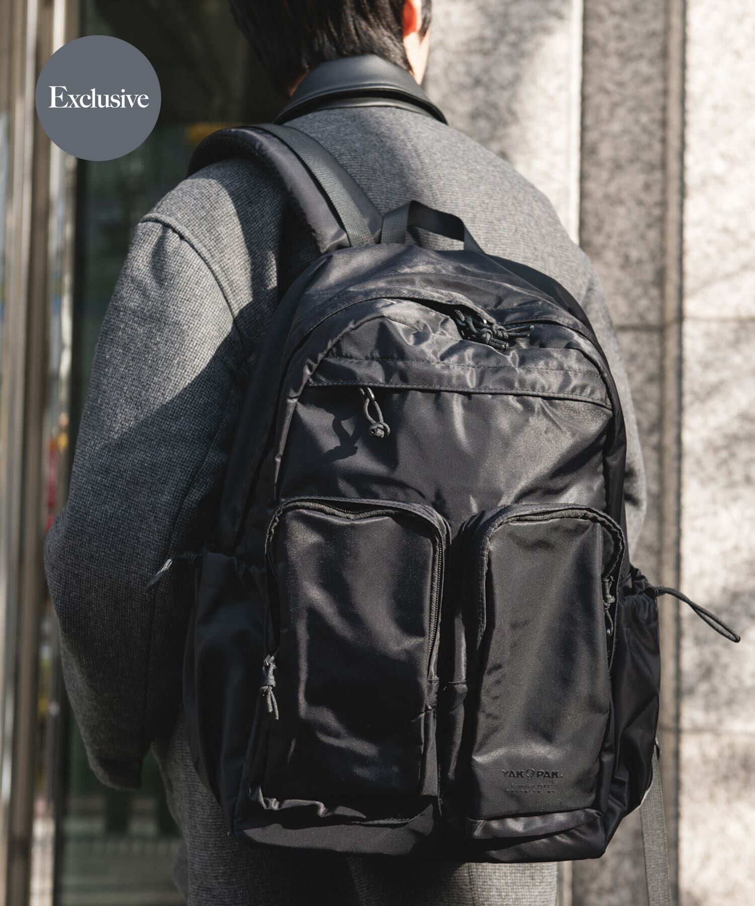 URBAN RESEARCH DOORS「『別注』YAKPAK&times;DOORS　マルチポケットデイパック」|その他|ブラック